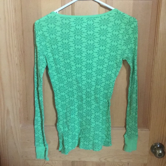 Thin Sweater - Picture 3 of 3